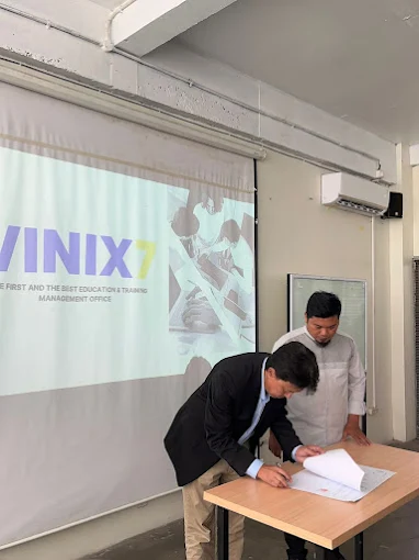 Pengembangan Skill Digital melalui Program VINIX7